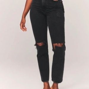 Abercrombie Curve Love High Rise 90’s Straight Black Wash Jean